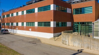 Plus de détails pour 85 Bolton St, Cambridge, MA - Local d'activités à louer