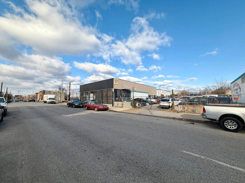 3205 E Madison St, Baltimore, MD à vendre - Photo de l’immeuble – Image 2 sur 15