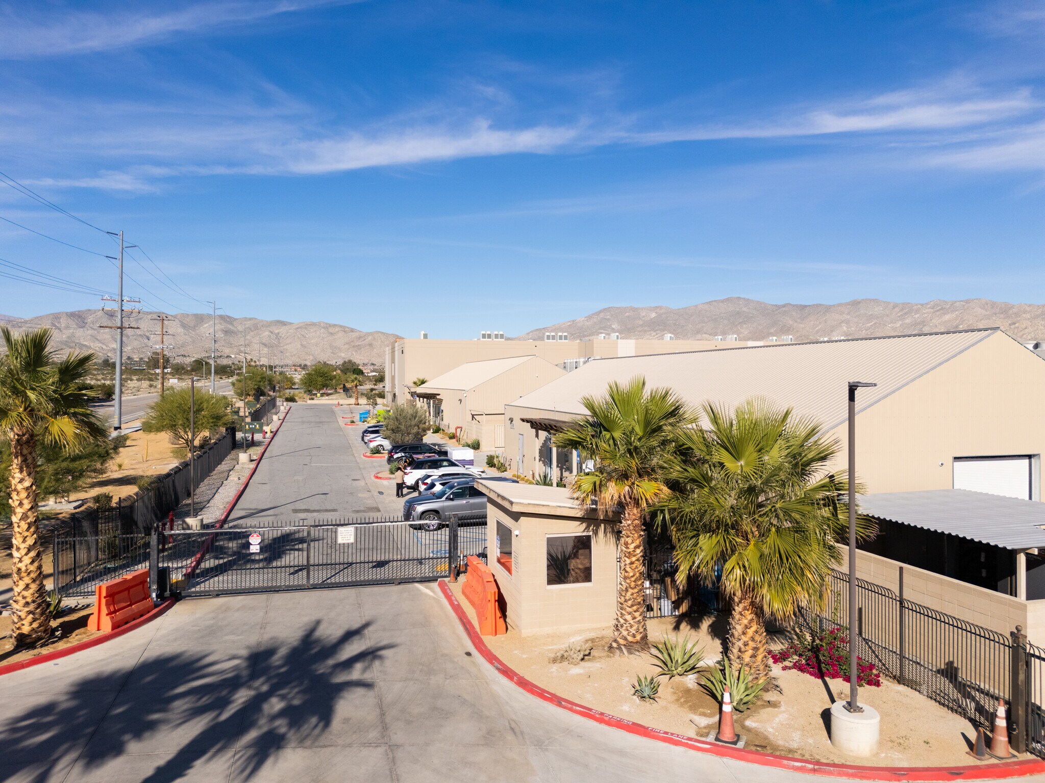 13310 Little Morongo Rd, Desert Hot Springs, CA à vendre Photo principale– Image 1 sur 17