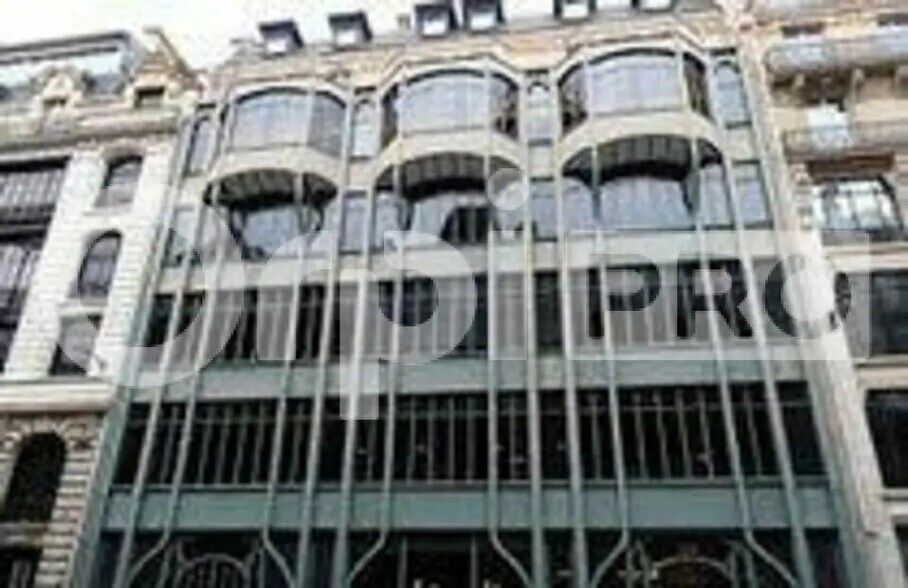 Bureau dans Paris à louer - Photo de l’immeuble – Image 3 sur 4