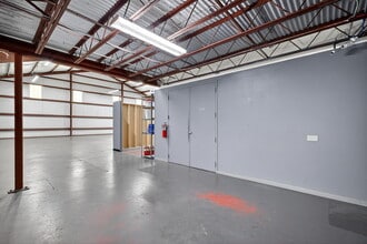 15925 Old Us Highway 441, Tavares, FL à louer Photo intérieure– Image 2 sur 10