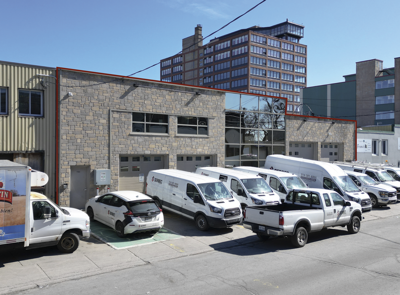 7979 14e Av, Montréal, QC à vendre - Photo principale – Image 1 sur 14