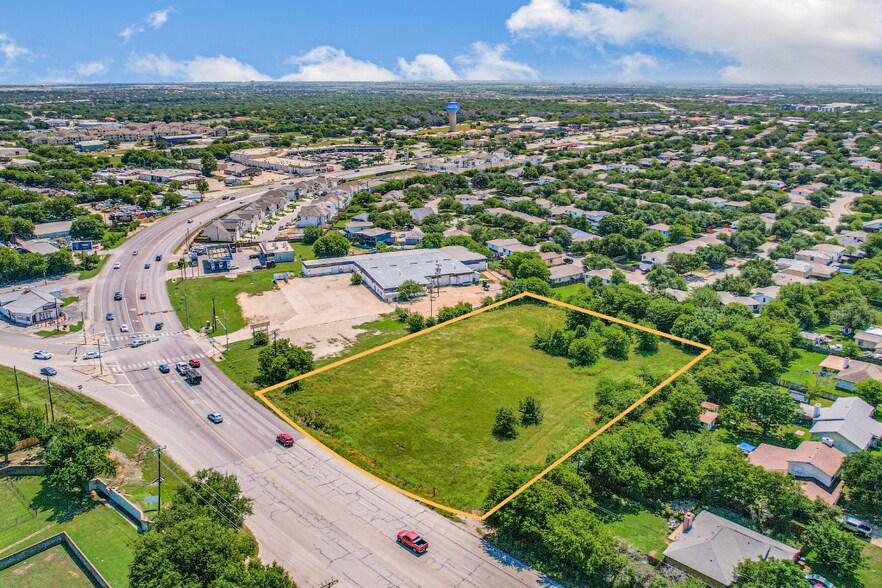 15422 W Pecan St, Pflugerville, TX à vendre - Photo de l’immeuble – Image 1 sur 7