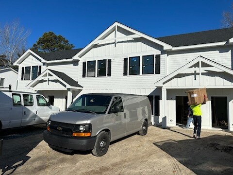 517 Ananias Dare St, Manteo, NC à vendre - Photo de l’immeuble – Image 1 sur 3