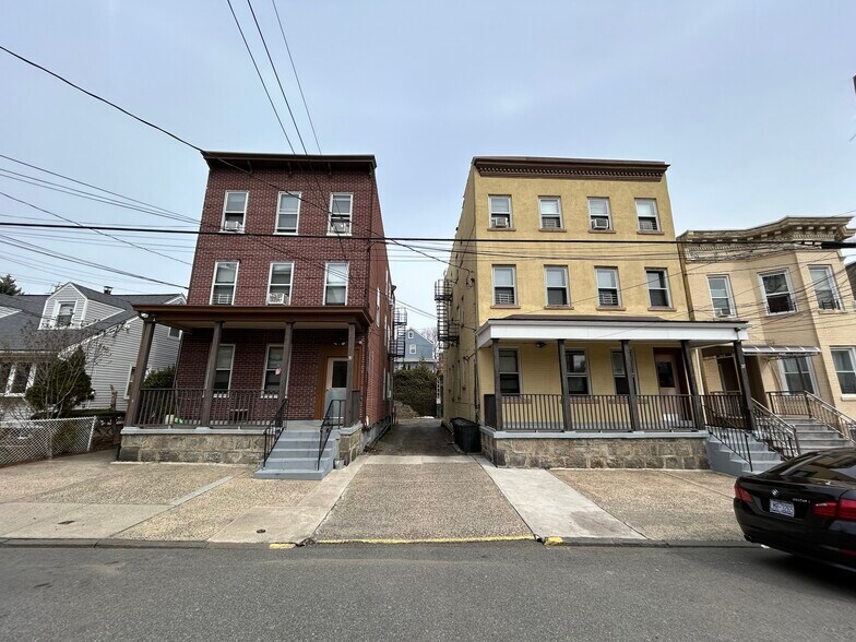 Yonkers Portfolio | 60% FREE MARKET portefeuille de 1 biens à vendre sur LoopNet.fr - Photo de l’immeuble – Image 1 sur 5