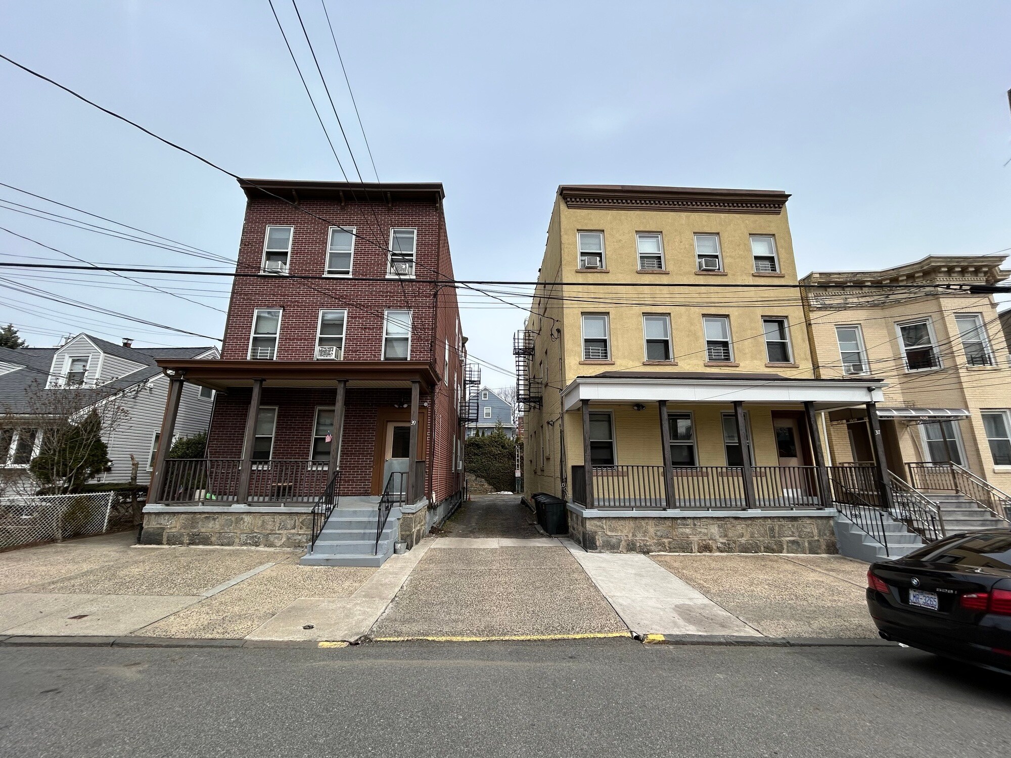 Yonkers Portfolio | 60% FREE MARKET portefeuille de 1 biens à vendre sur LoopNet.fr Photo de l’immeuble– Image 1 sur 6