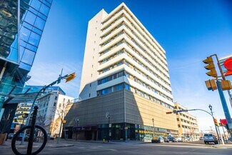 Plus de détails pour 1867 Hamilton St, Regina, SK - Hôtellerie à vendre