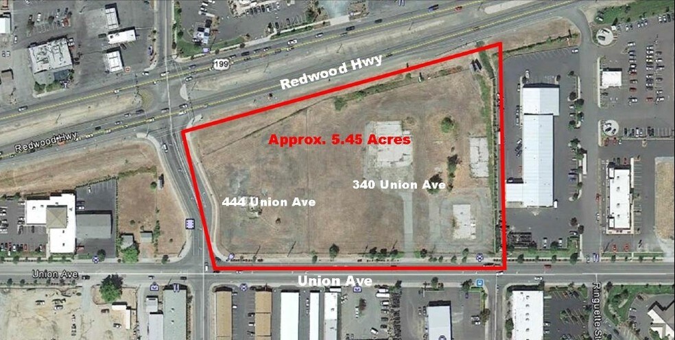 444 Union Ave, Grants Pass, OR à vendre - Photo principale – Image 1 sur 2
