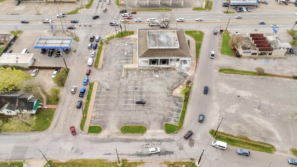 1100 Jackson St, Richmond, TX à vendre - Photo de l’immeuble – Image 3 sur 50