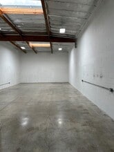 15703 Condon Ave, Lawndale, CA à louer Photo intérieure– Image 2 sur 4