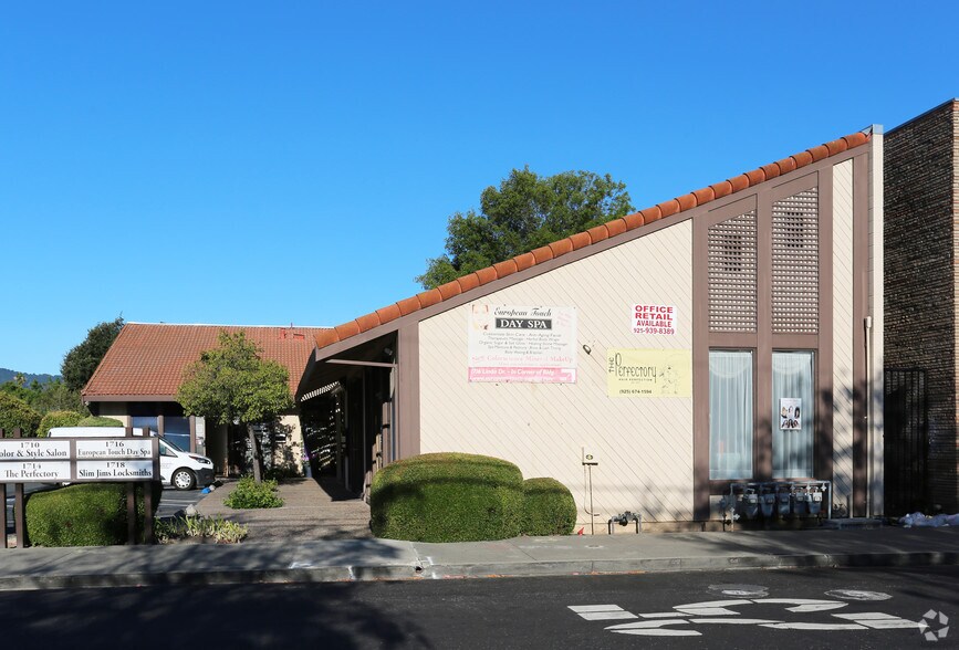 1710-1718 Linda Dr, Pleasant Hill, CA à vendre - Photo de l’immeuble – Image 2 sur 4