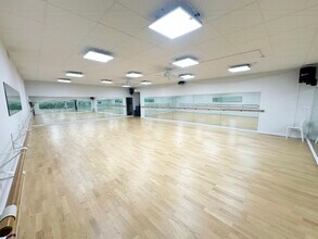 301-311 Happ Rd, Winnetka, IL à louer Photo intérieure– Image 2 sur 7