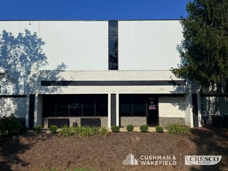 Plus de détails pour 7635 Hub Pky, Valley View, OH - Bureau à louer