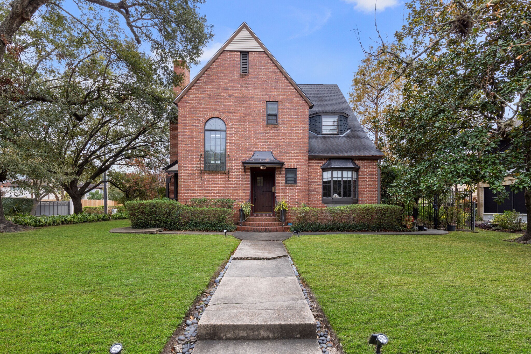 2301 Sunset Blvd, Houston, TX à vendre Photo principale– Image 1 sur 44