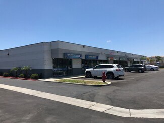 Plus de détails pour 4664-4698 Lincoln Ave, Cypress, CA - Local commercial à louer
