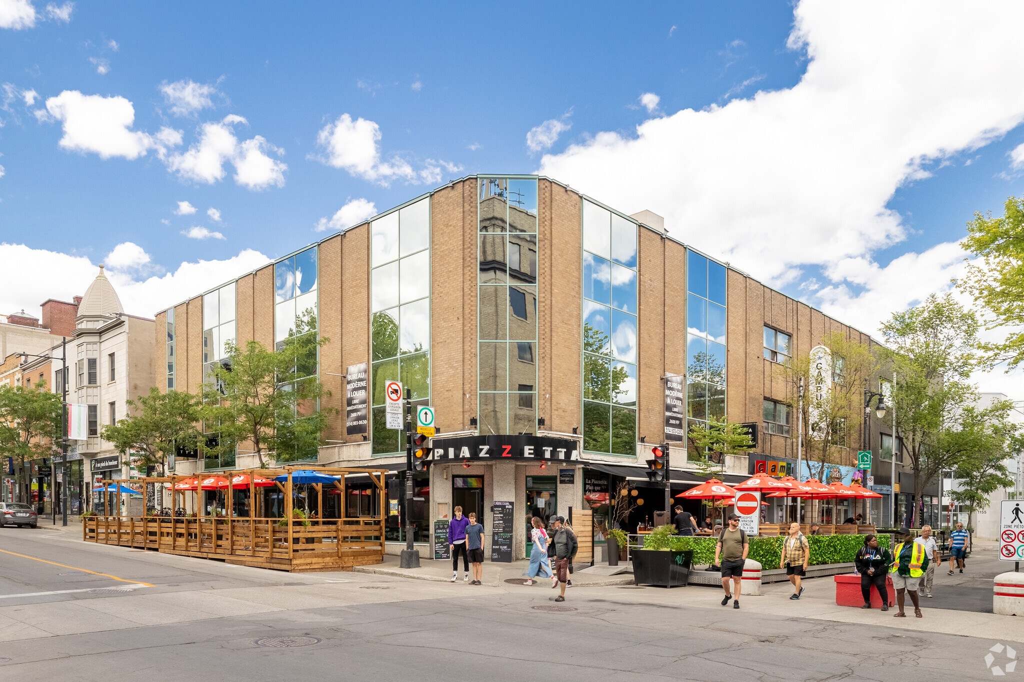 1101-1103 Rue Sainte-Catherine E, Montréal, QC à vendre Photo principale– Image 1 sur 4