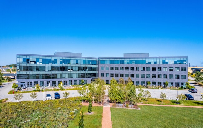 Plus de détails pour 10100 W Innovation Dr, Wauwatosa, WI - Bureau à louer