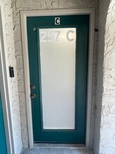 251 Plaza Ave, Oviedo, FL à louer Photo de l’immeuble– Image 2 sur 9