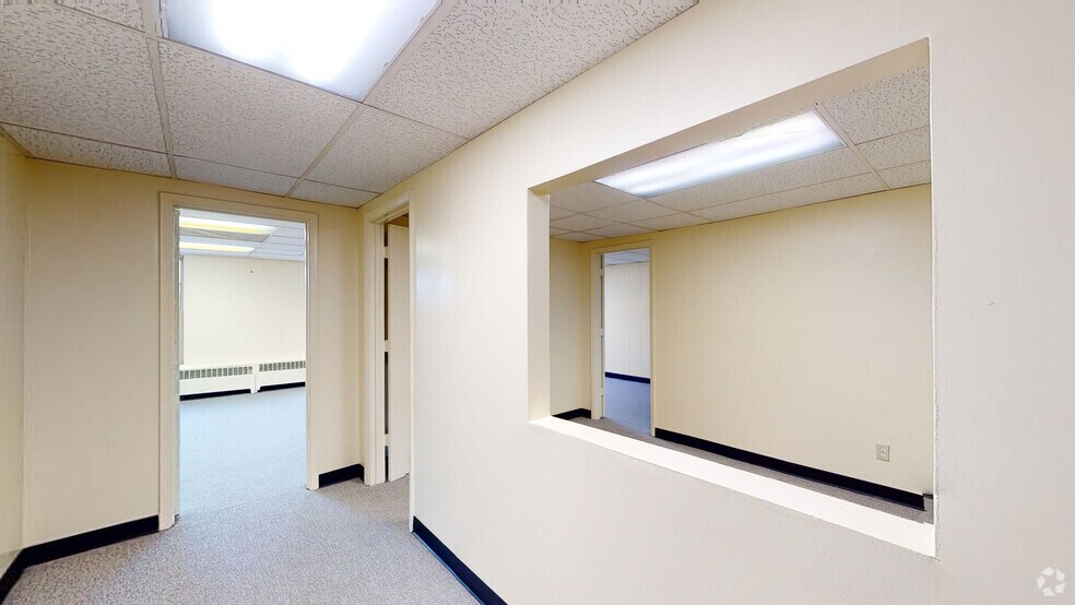 7364-7390 Reading Rd, Cincinnati, OH à louer - Numérisation 3D Matterport – Image 3 sur 28