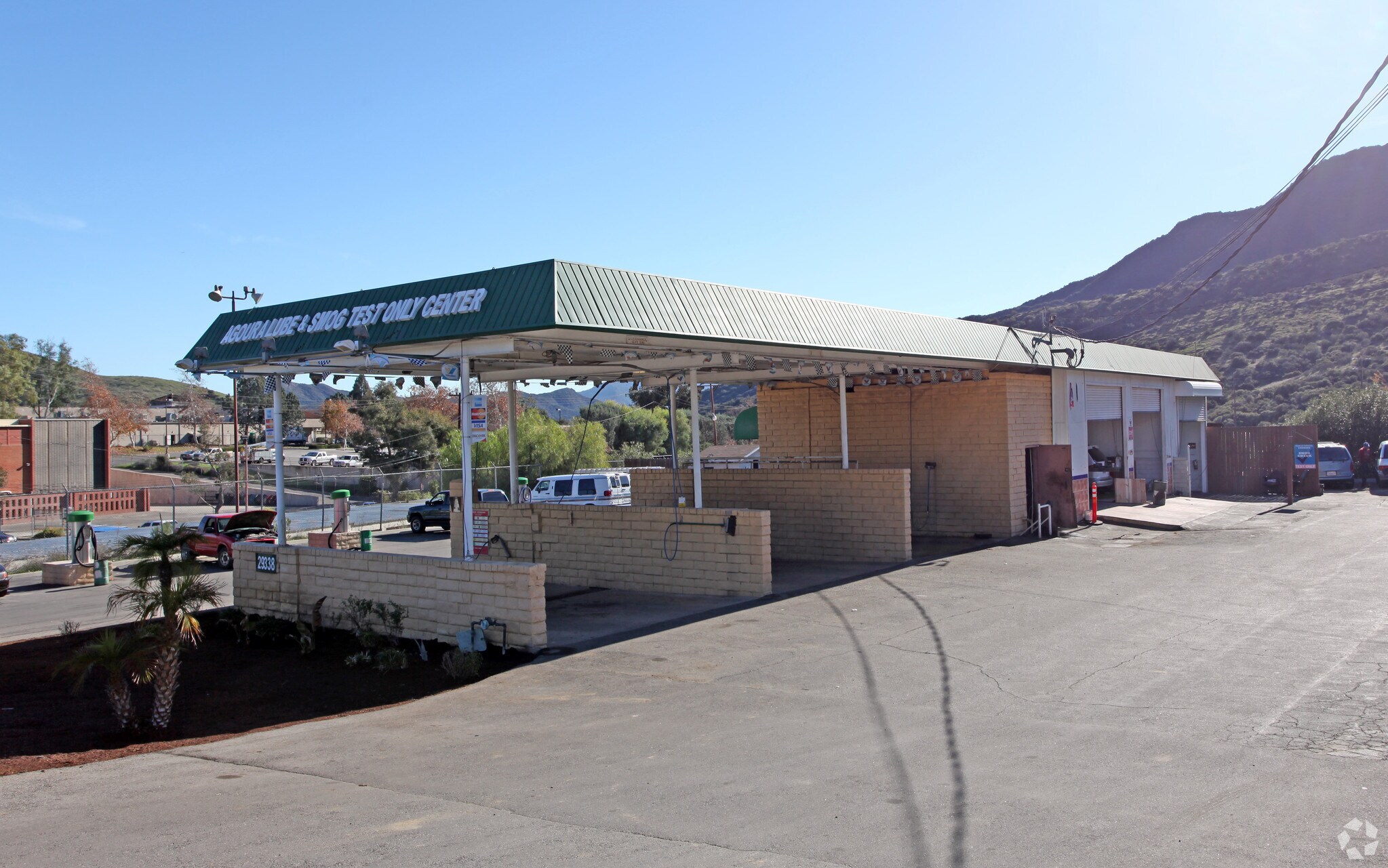 29338 Roadside Dr, Agoura Hills, CA à vendre Photo principale– Image 1 sur 6