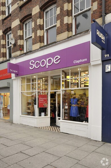 69 St Johns Rd, Londres à louer - Photo de l’immeuble – Image 2 sur 11