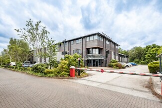 Plus de détails pour 620 Europa Blvd, Warrington - Industriel/Logistique à louer