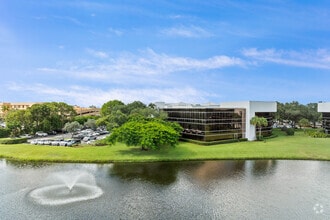 560 Village Blvd, West Palm Beach, FL - VUE AÉRIENNE  vue de carte - Image1