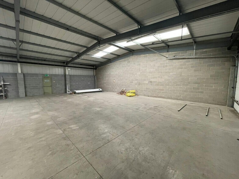 Knowles Ln, Bradford à louer - Photo de l’immeuble – Image 2 sur 4