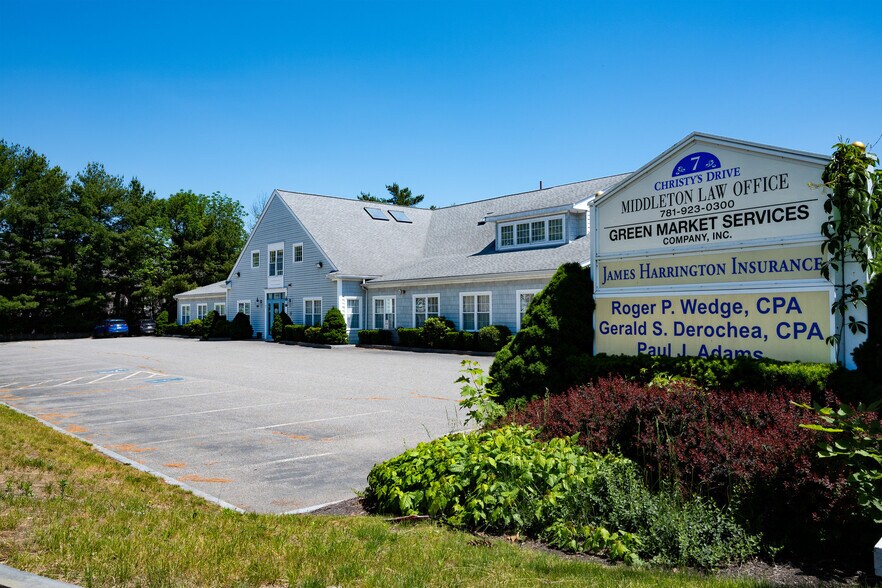 7 Christy Dr, Brockton, MA à vendre - Photo de l’immeuble – Image 3 sur 51