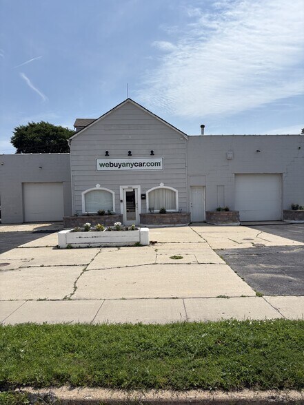 5832-40 S Packard Ave, Cudahy, WI à louer - Photo de l’immeuble – Image 2 sur 9