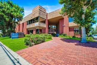 Plus de détails pour 17821 E 17th St, Tustin, CA - Bureau à louer