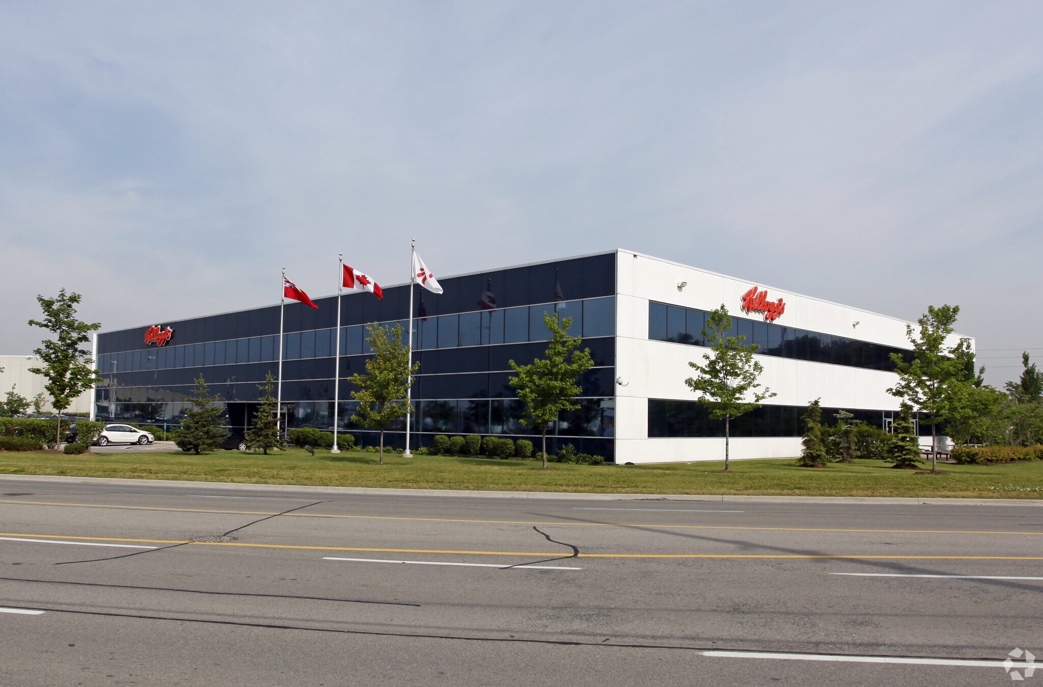 5350 Creekbank Rd, Mississauga, ON à vendre Photo de l’immeuble– Image 1 sur 4