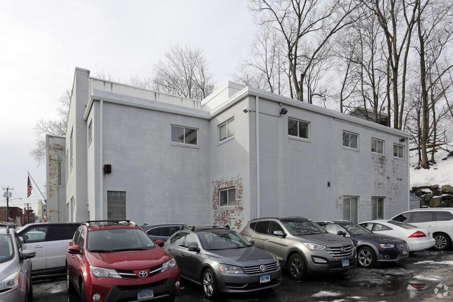 29-31 Knight St, Norwalk, CT à vendre - Photo de l’immeuble – Image 2 sur 2
