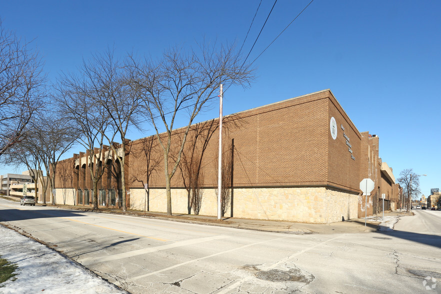 400 Federal Ave, Saginaw, MI à louer - Photo de l’immeuble – Image 2 sur 9