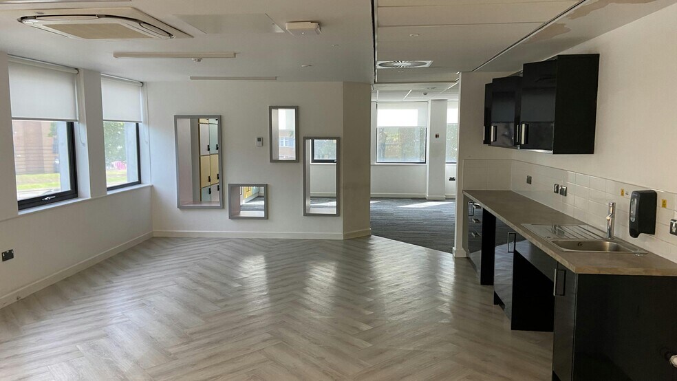 163 New Union St, Coventry à louer - Photo de l’immeuble – Image 3 sur 6