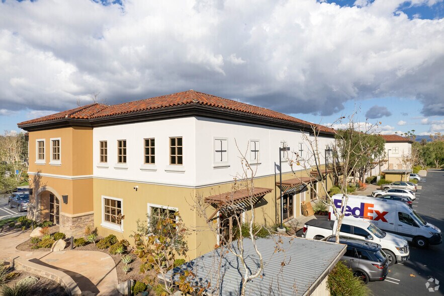 31461 Rancho Viejo Rd, San Juan Capistrano, CA à louer - Photo de l’immeuble – Image 3 sur 21