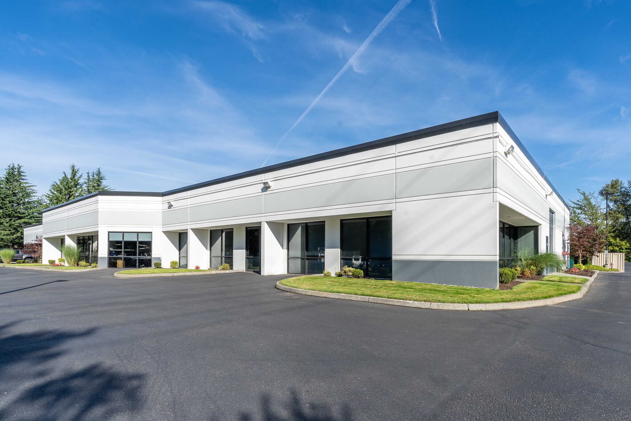 18026 72nd Ave S, Kent, WA à louer Photo principale– Image 1 sur 4