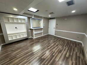 385 S Maple Ave, Glen Rock, NJ à louer Photo de l’immeuble– Image 1 sur 7