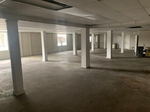 904 Boundary Rd, Burnaby, BC à louer Photo intérieure– Image 2 sur 5