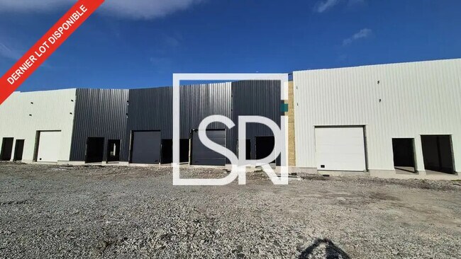Plus de détails pour Industriel/Logistique à louer