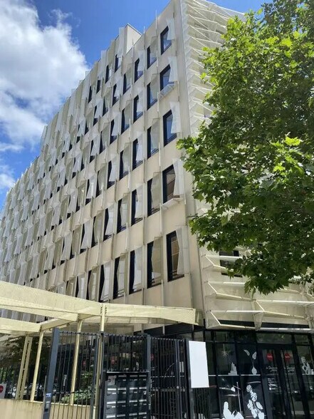 Bureau dans Toulouse à louer - Photo de l’immeuble – Image 1 sur 17