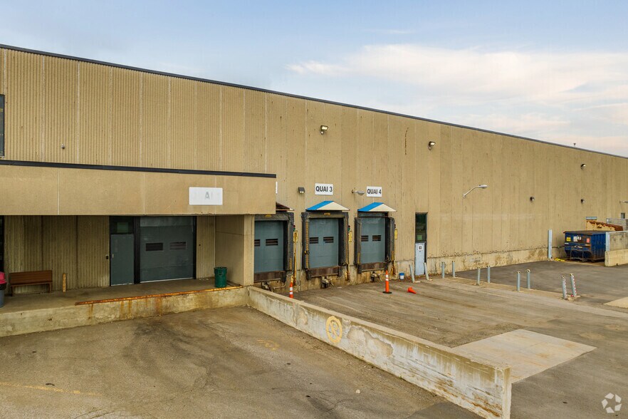 17400 Rte Transcanadienne, Kirkland, QC à vendre - Photo de l’immeuble – Image 2 sur 10