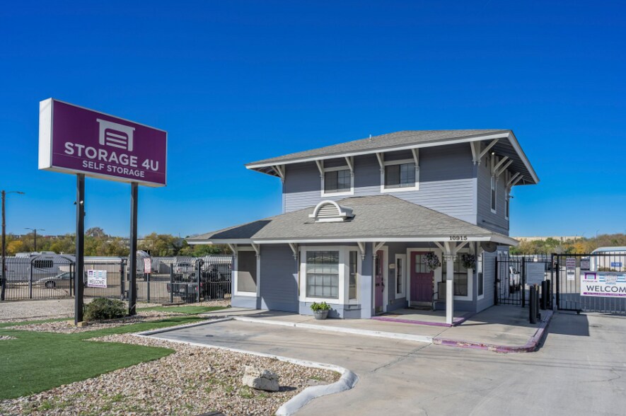 10915 Nacogdoches Rd, San Antonio, TX à vendre - Photo principale – Image 1 sur 1