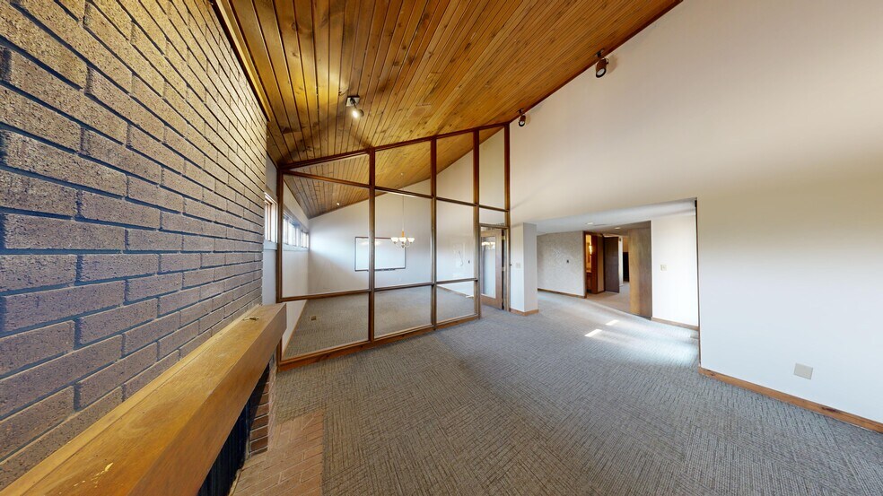 205-217 E Washington Center Rd, Fort Wayne, IN à louer - Photo de l’immeuble – Image 2 sur 18