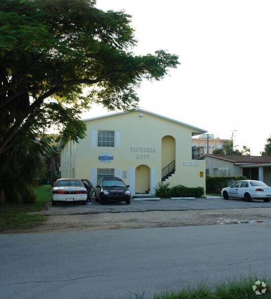 536 NE 1st Ave, Fort Lauderdale, FL à vendre - Photo de l’immeuble – Image 2 sur 2