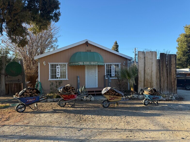 3925 Lake Isabella Blvd, Bodfish, CA à vendre - Photo principale – Image 1 sur 38