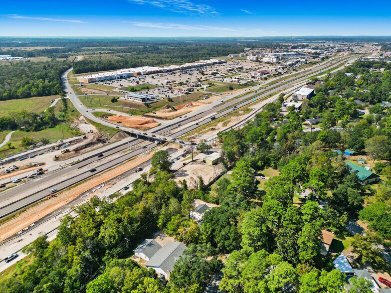 404 Interstate 45 S, Huntsville, TX à louer - Aérien – Image 3 sur 7
