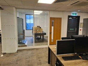 81 Southwark Bridge Rd, Londres à louer Photo intérieure– Image 2 sur 5