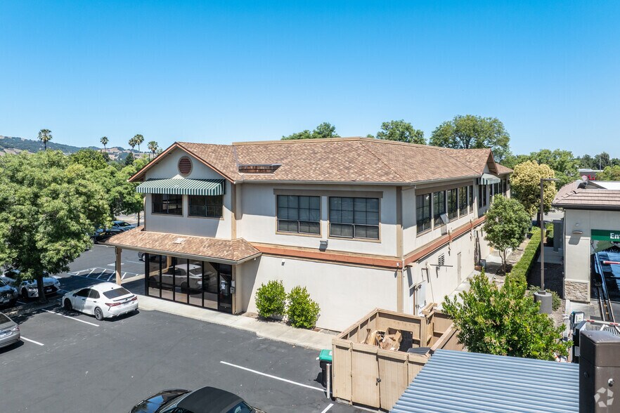 6280 W Las Positas Blvd, Pleasanton, CA à louer - Photo de l’immeuble – Image 3 sur 4