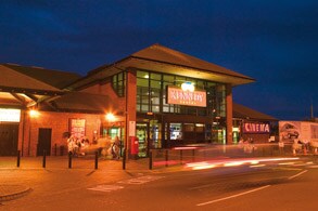 Plus de détails pour 568 Falls Rd, Belfast - Local commercial à louer